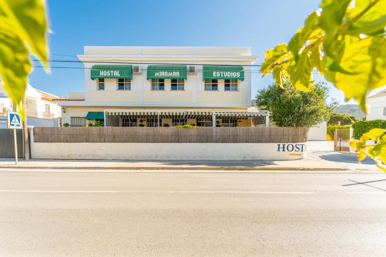 Hostal Miramar Los Canos De Meca Dış mekan fotoğraf
