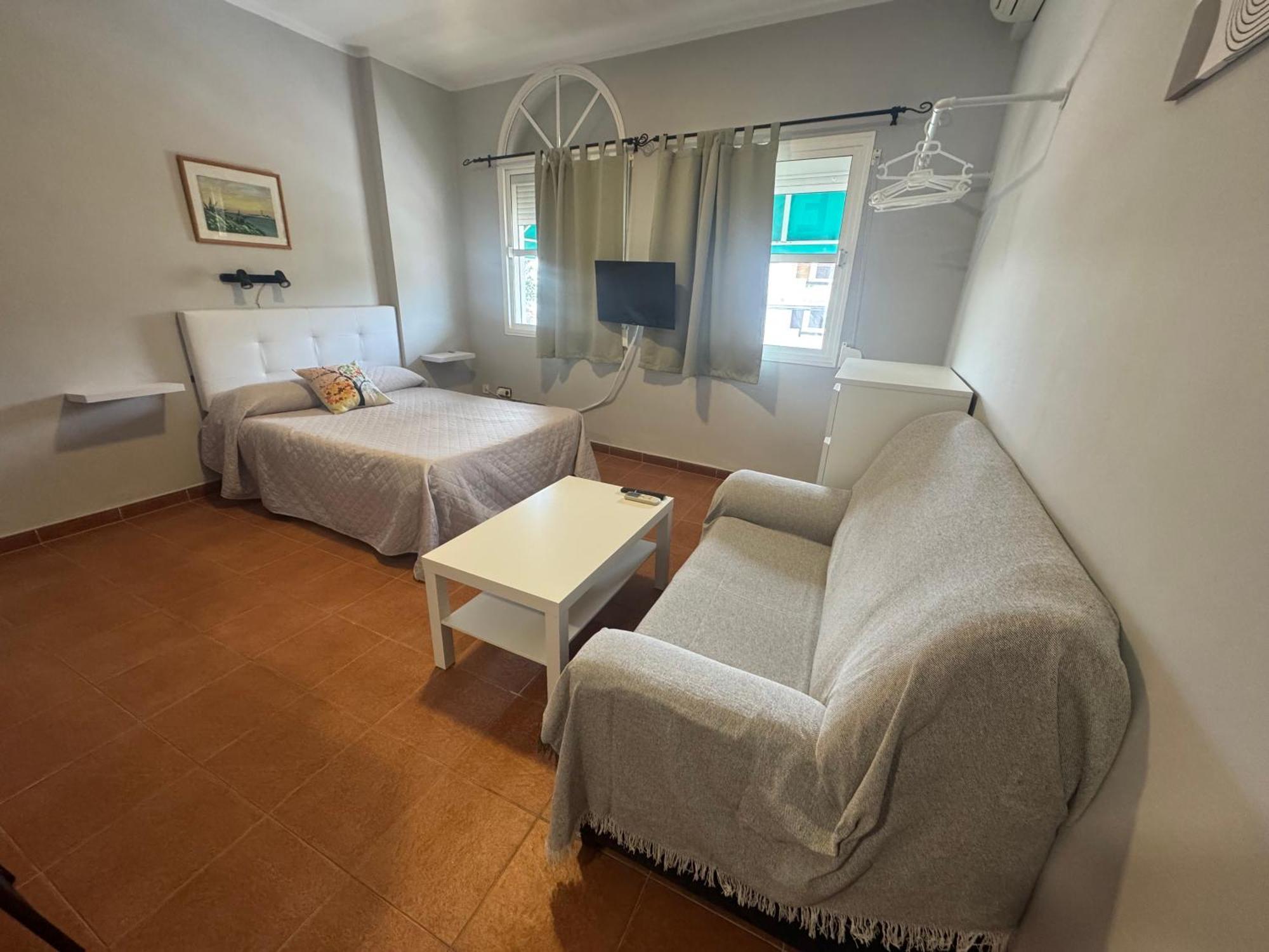 Hostal Miramar Los Canos De Meca Dış mekan fotoğraf