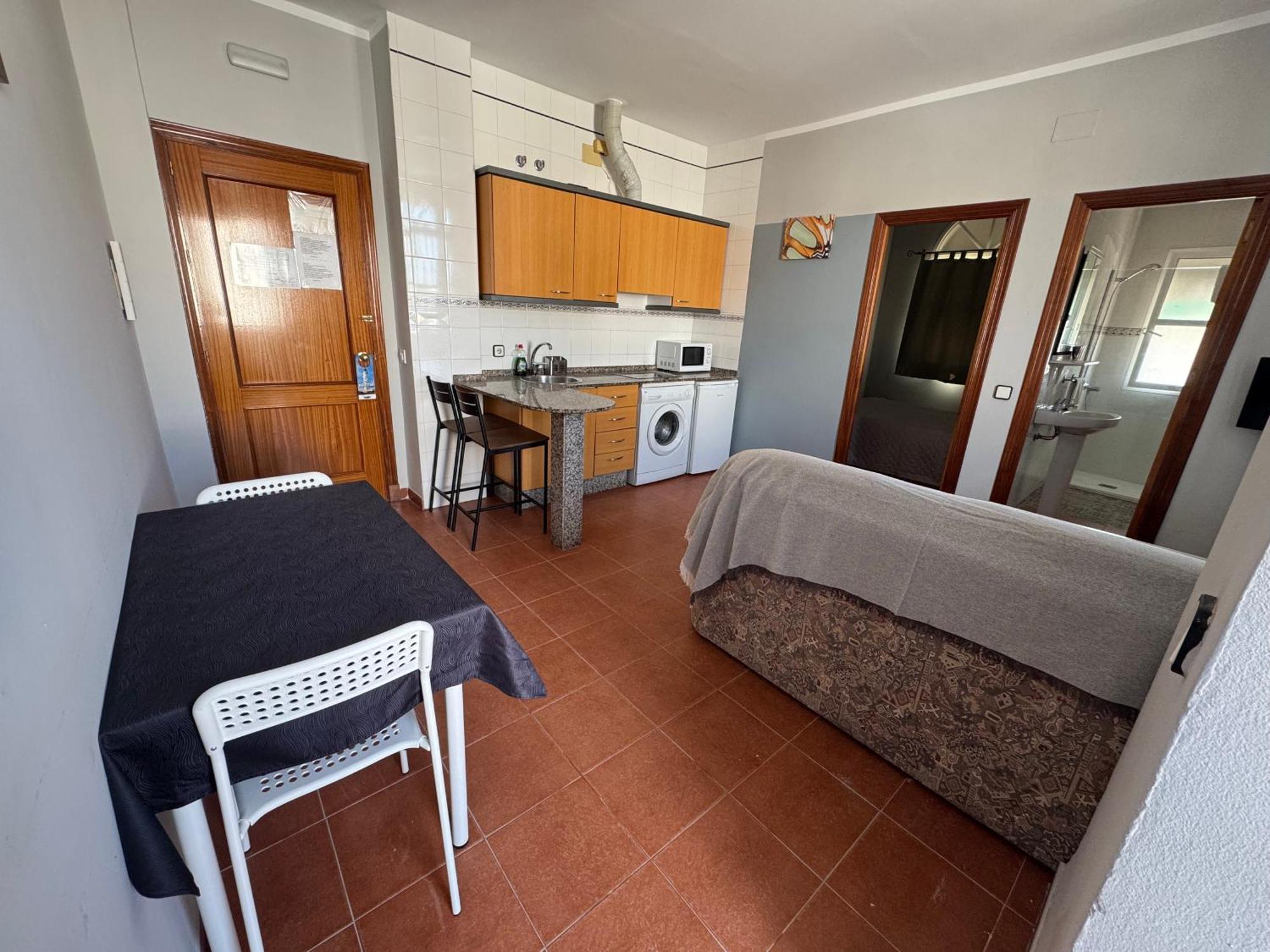 Hostal Miramar Los Canos De Meca Dış mekan fotoğraf