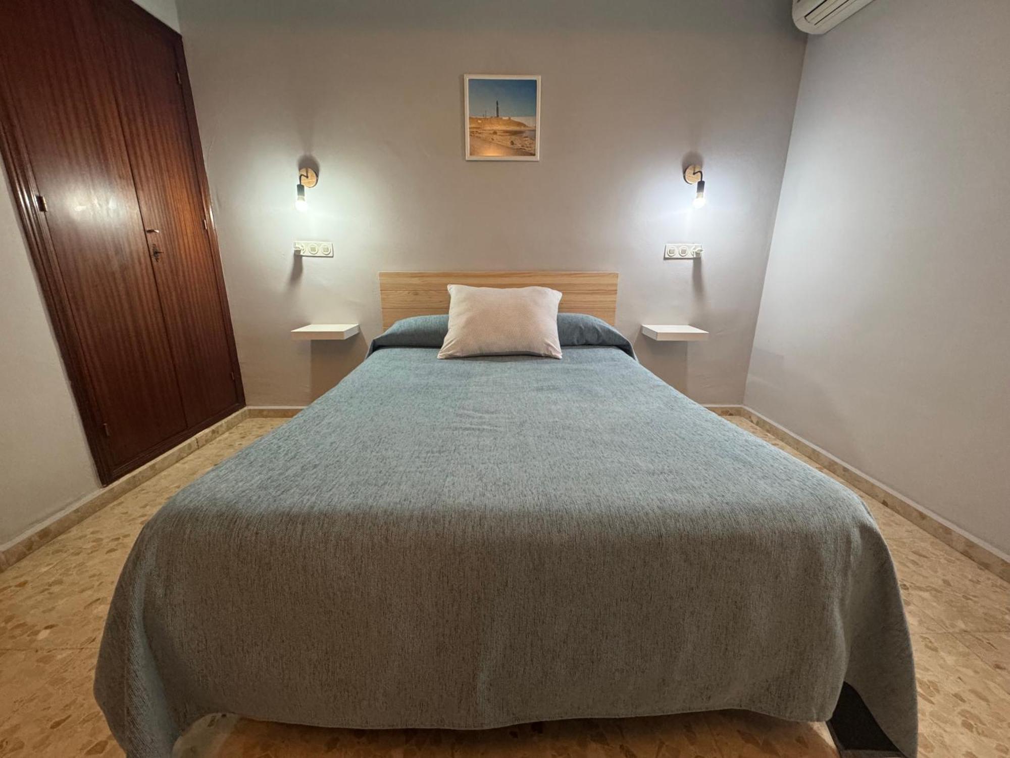 Hostal Miramar Los Canos De Meca Dış mekan fotoğraf